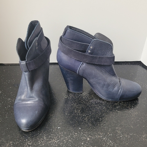 Rag and Bone Harrow Navy Ankle Boots - Picture 1 of 9